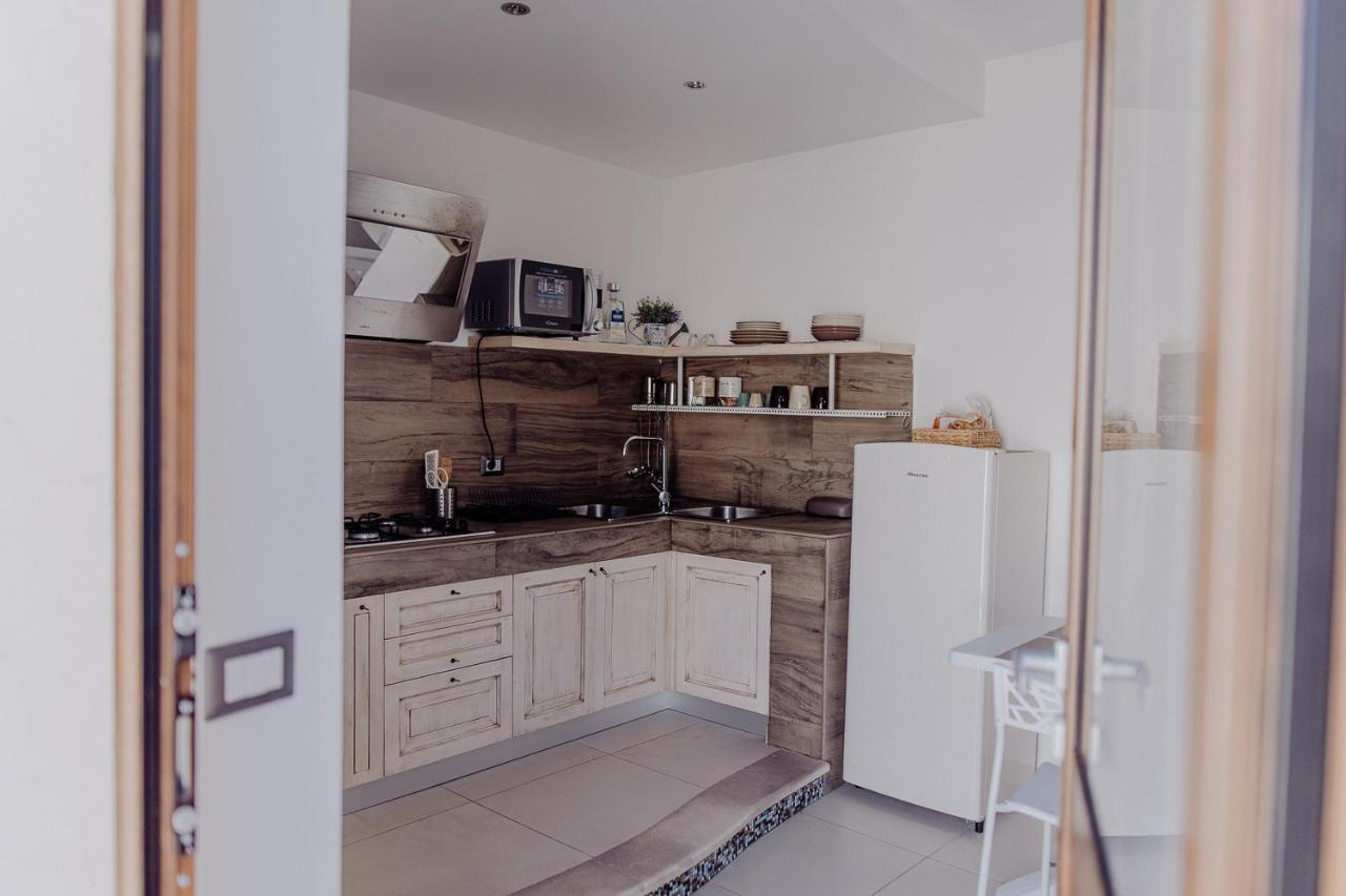Fantasia House Apartment Monopoli Bagian luar foto