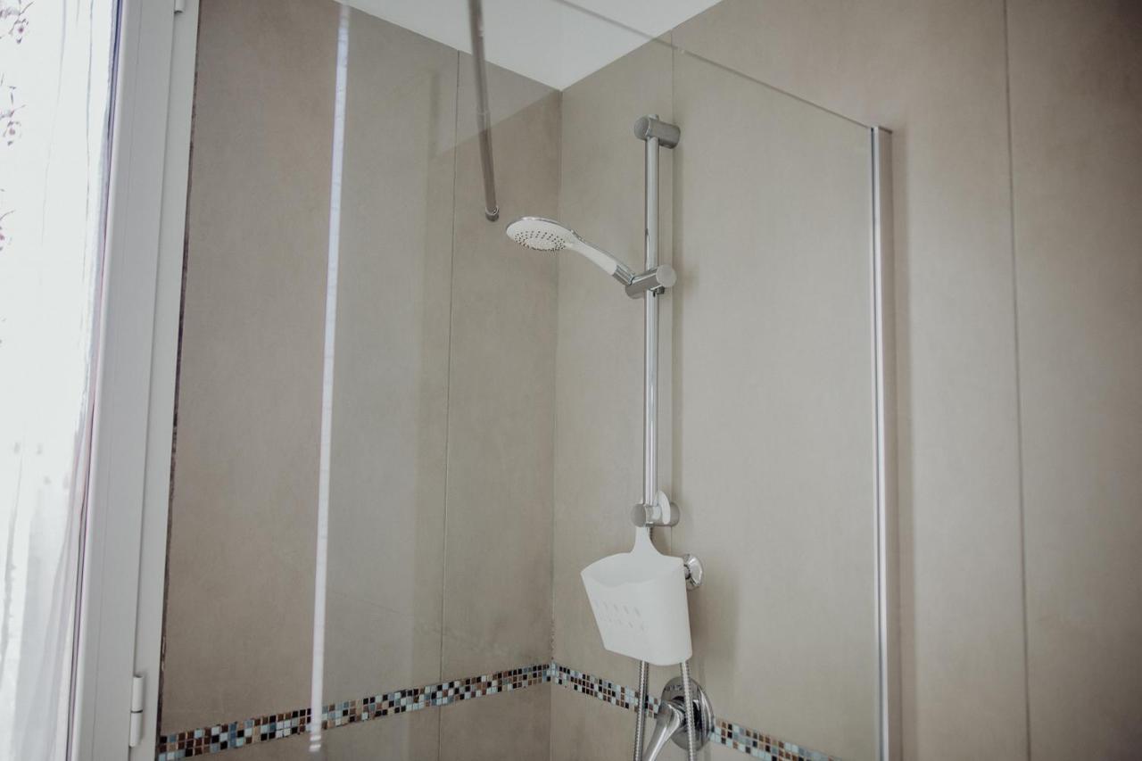 Fantasia House Apartment Monopoli Bagian luar foto