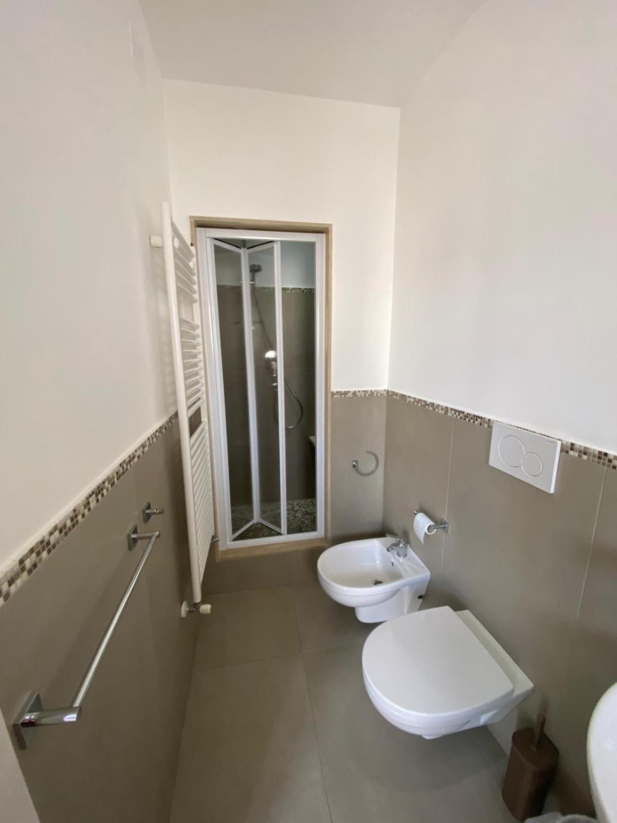 Fantasia House Apartment Monopoli Bagian luar foto